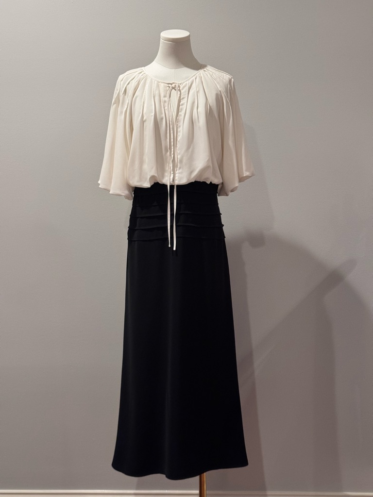 Tadashi Shoji Black Maxi Dress With Cream Blouson Top - Size 16